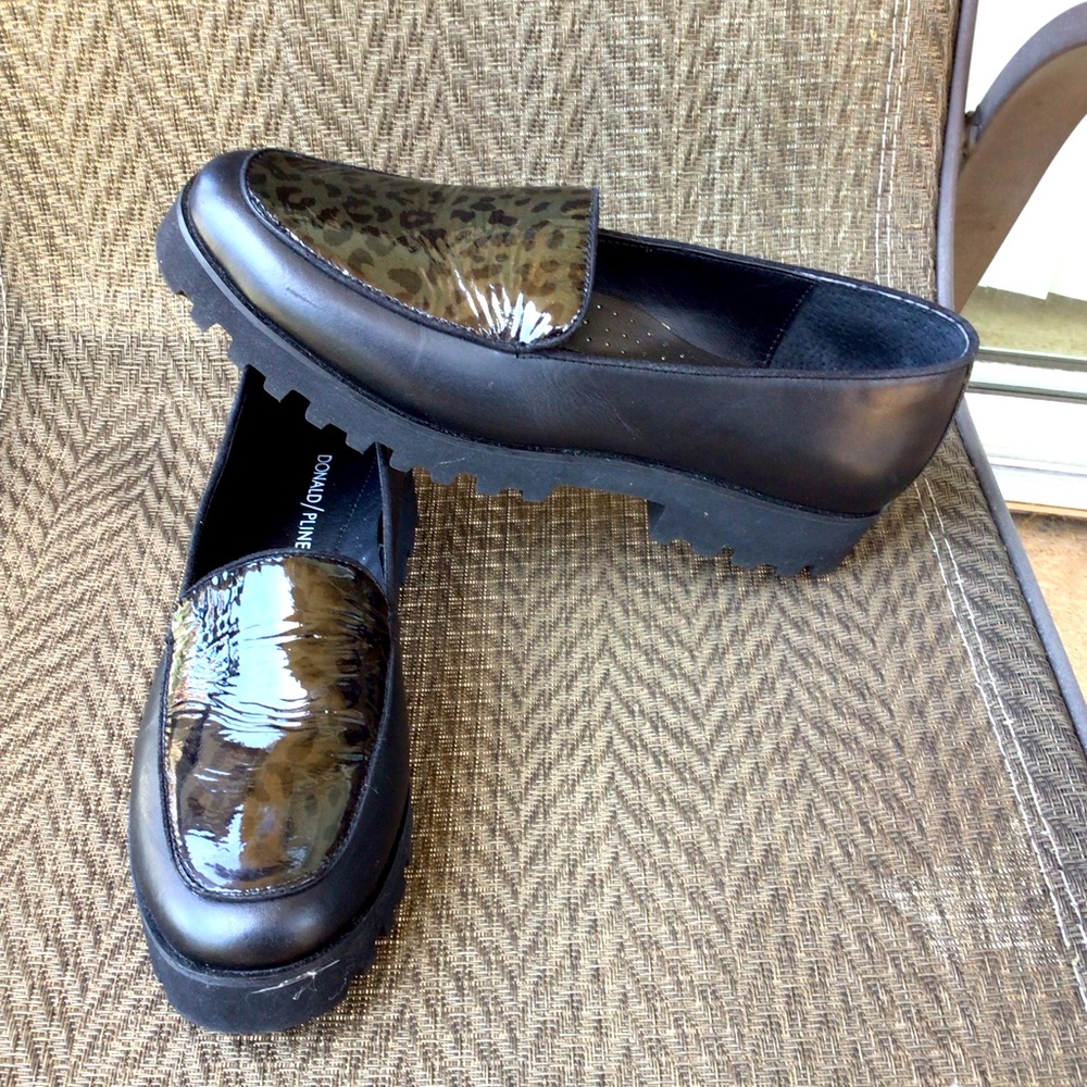 Donald Pliner ROWIN Black/Green Leopard Leather Platform Loafers Shoes